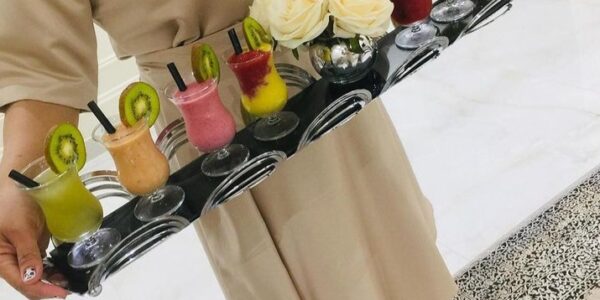 خدمه فلبينيات للاستقبال فى الكويت
